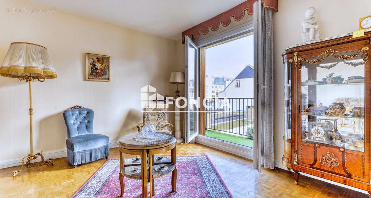 Appartement à BOULOGNE-BILLANCOURT