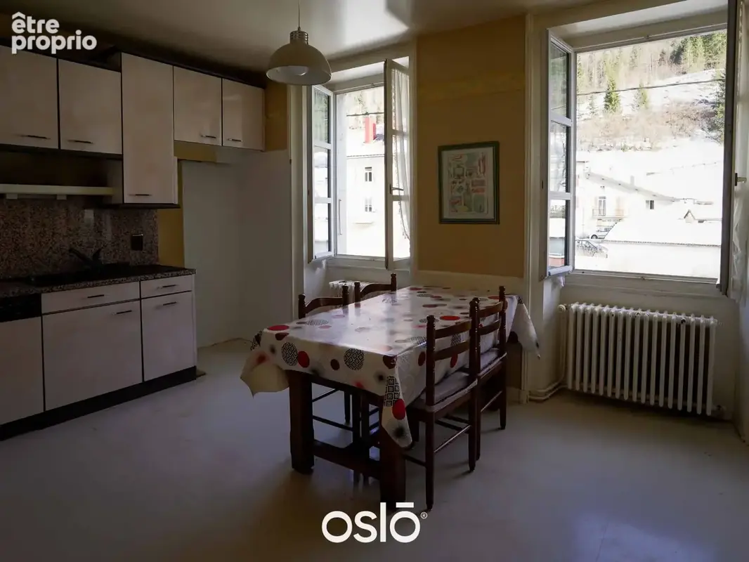 Maison 170 m² à Les Rousses  - photo 4