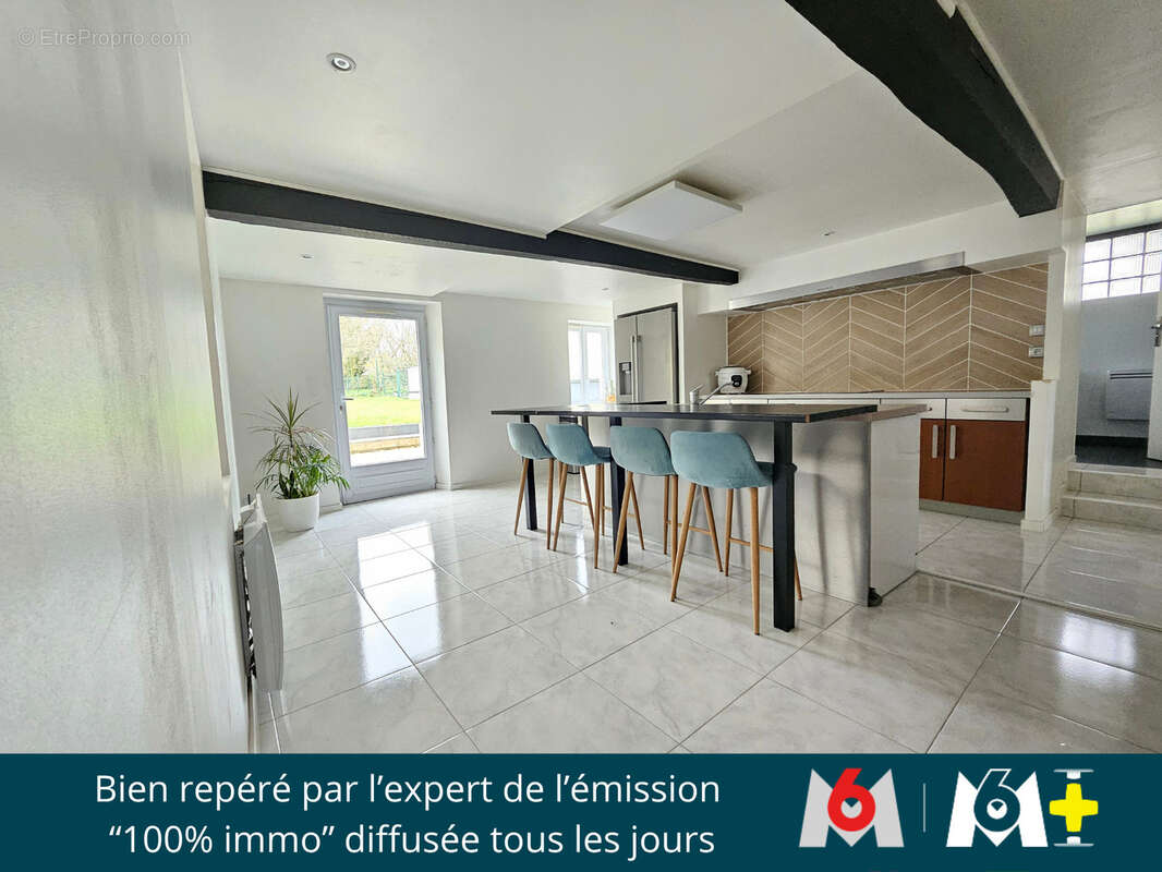 Maison à RAINNEVILLE