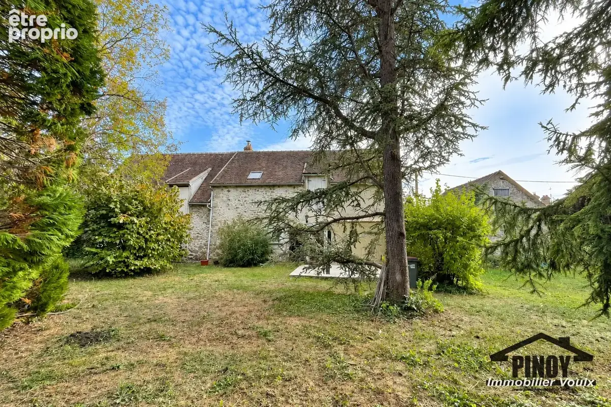 Au cœur de Voulx   Maison ancienne avec jardin, grange et potentiel - photo 2