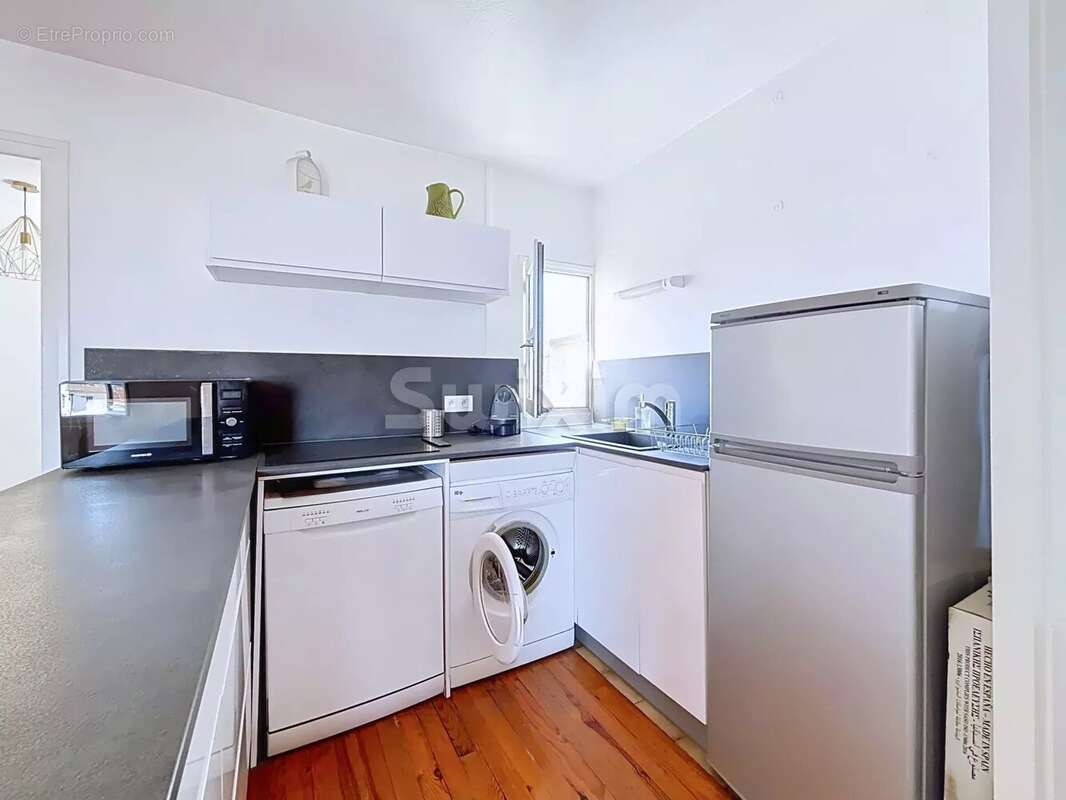 Lyon 2 - appartement t2 sur les toits - photo 4
