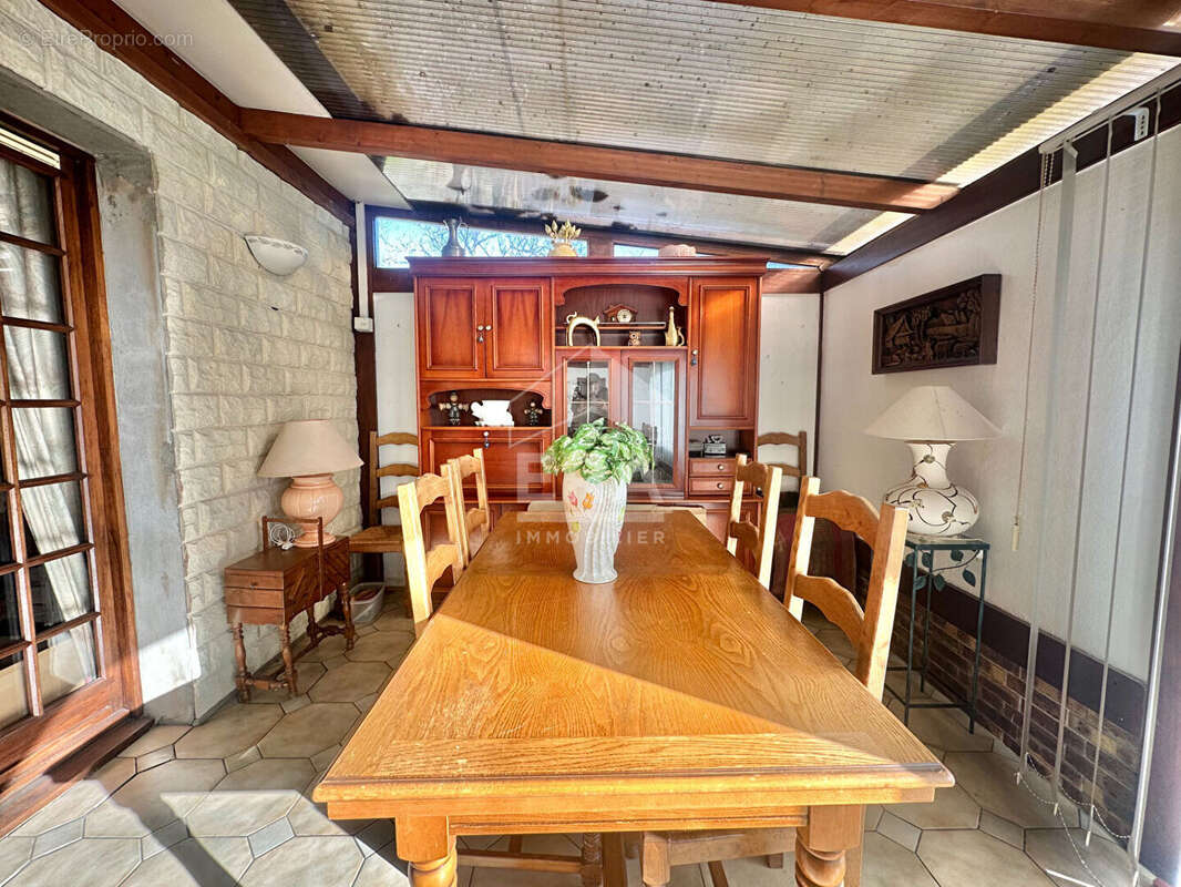 Maison à SARTROUVILLE