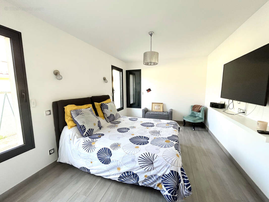 Maison à ANDREZIEUX-BOUTHEON