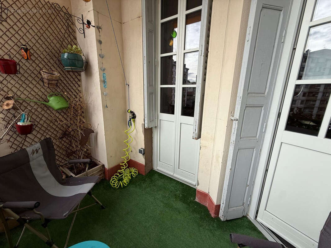Appartement à SAINT-ETIENNE