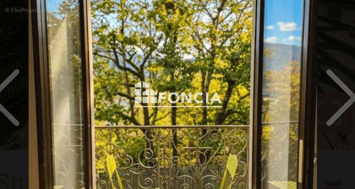 Appartement à AIX-LES-BAINS