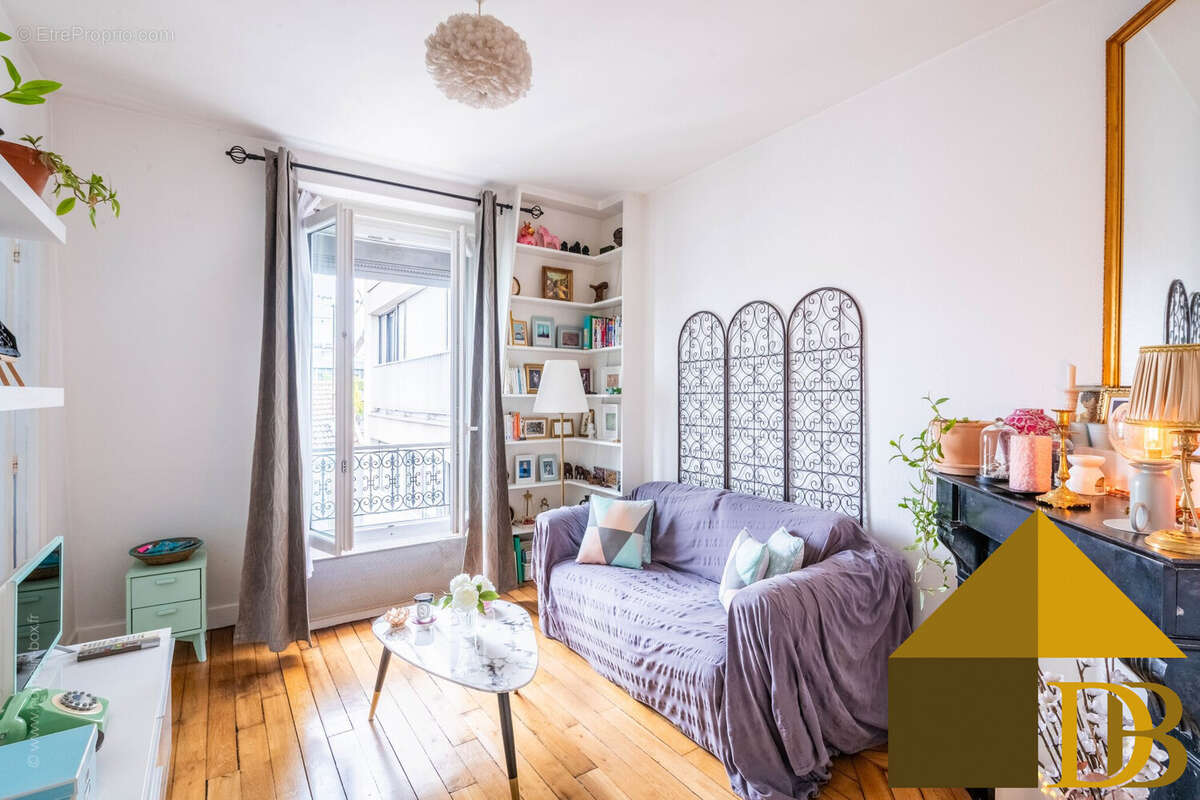 Appartement à PARIS-11E