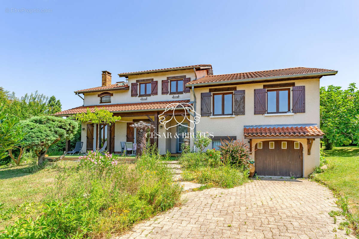 Maison à LISSIEU