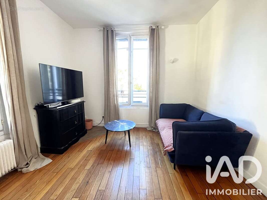 Appartement 56 m² à Colombes  - photo 2