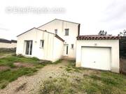 Maison à PUGET-SUR-ARGENS