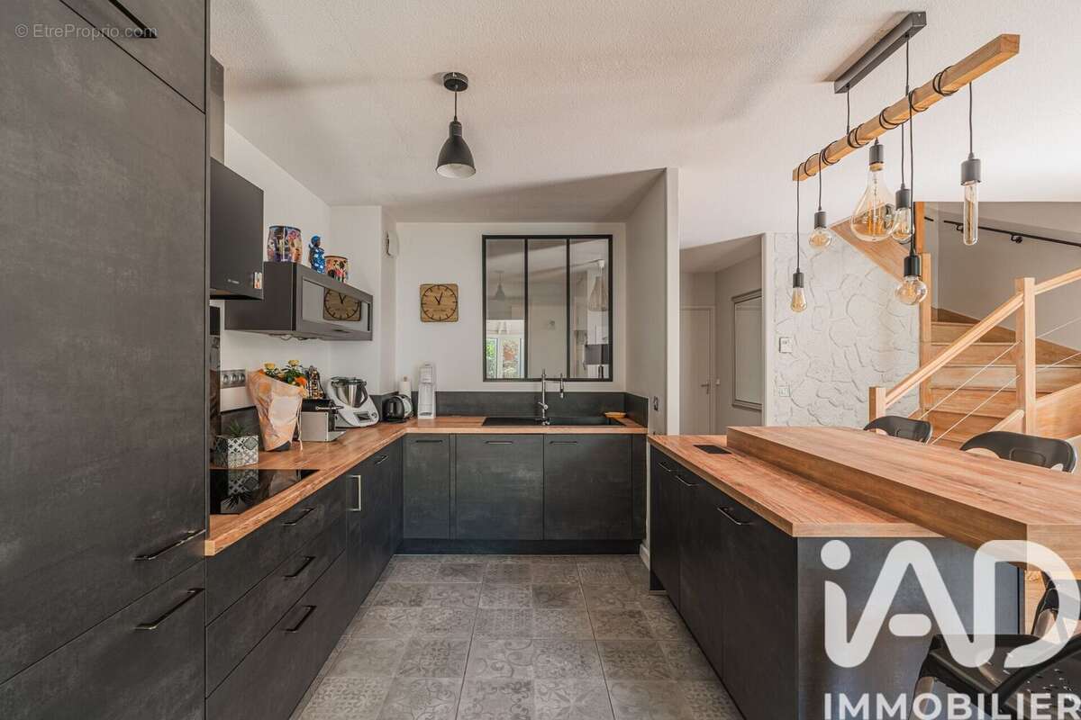 Photo 4 - Maison à VIF