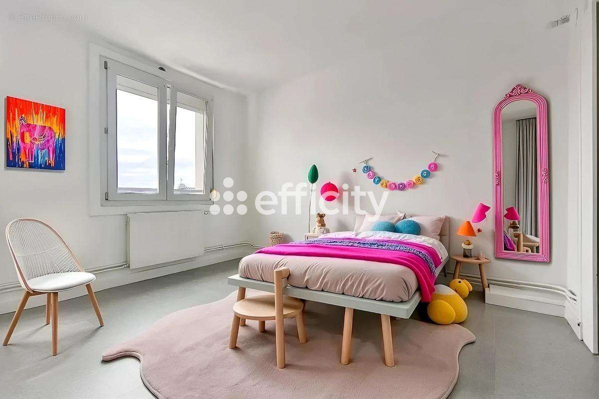 Appartement à HELLEMMES-LILLE