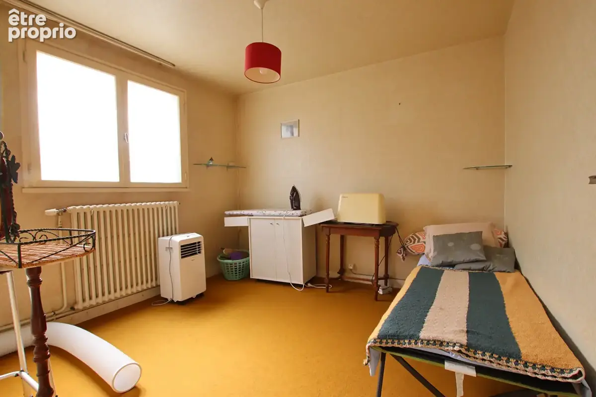 Niort, Maison sur sous-sol, 4 chambres. - photo 16