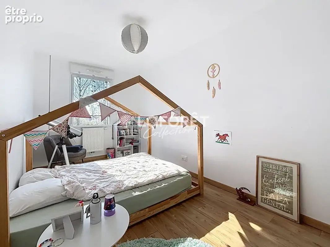 Maison moderne 7 pièce(s) 150 m2 - photo 9