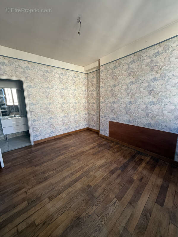 Appartement à MOULINS