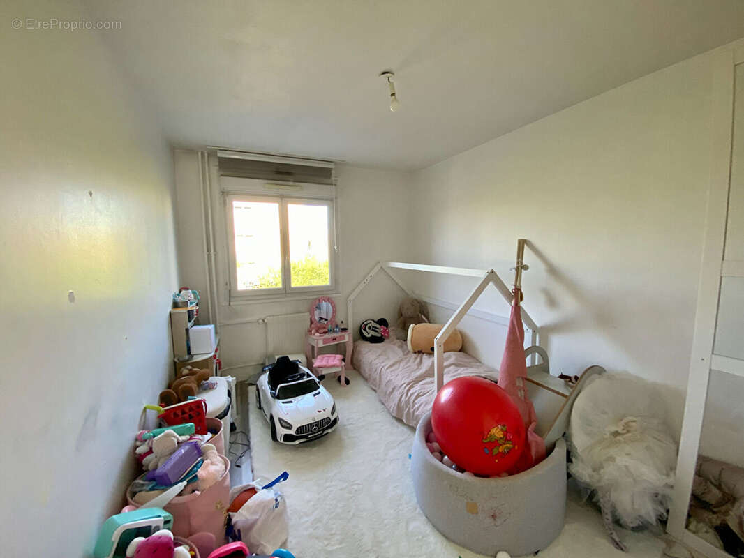 Appartement à VAULX-EN-VELIN