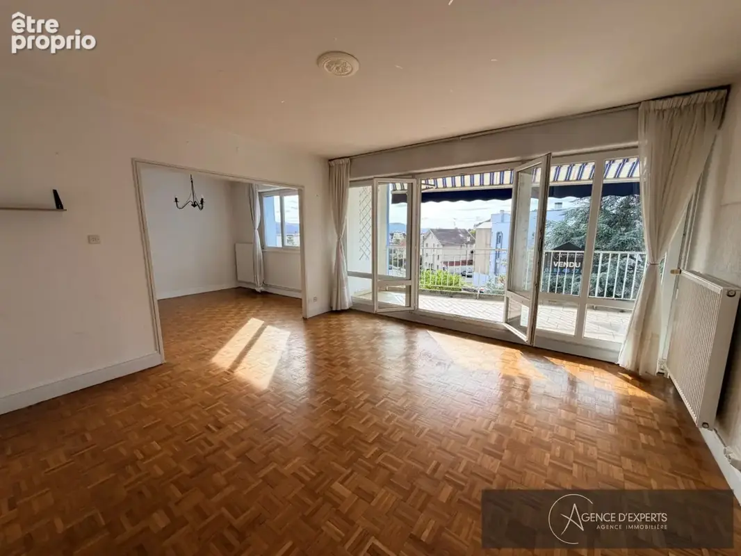 Appartement 4 pièces 93 m² à vendre à Besancon (25000) - photo 2