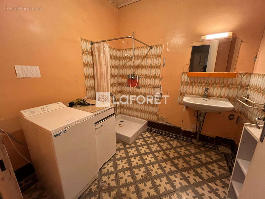 Maison à FRANGY-EN-BRESSE