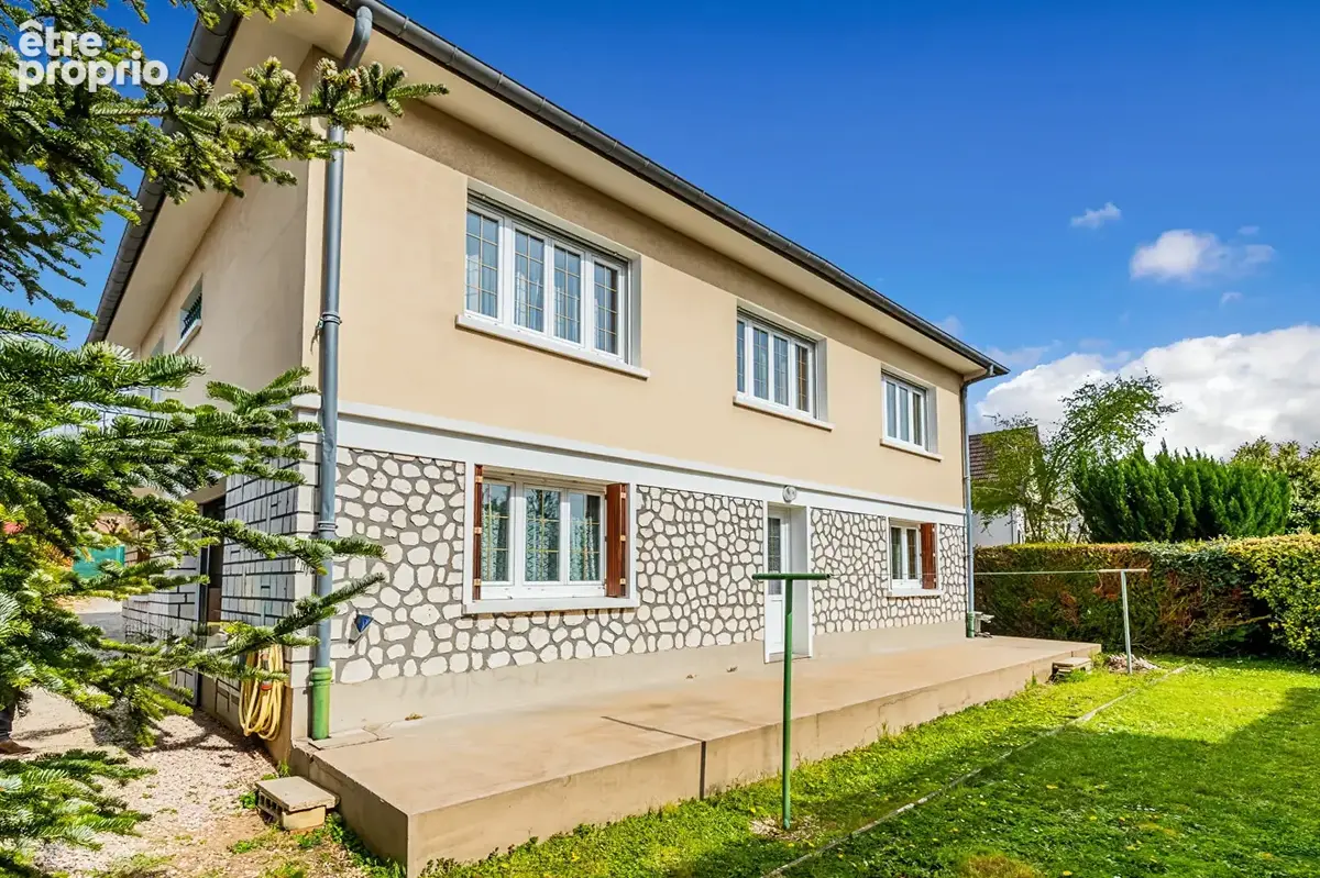 Photo Maison à Yerres au prix de 389 000€