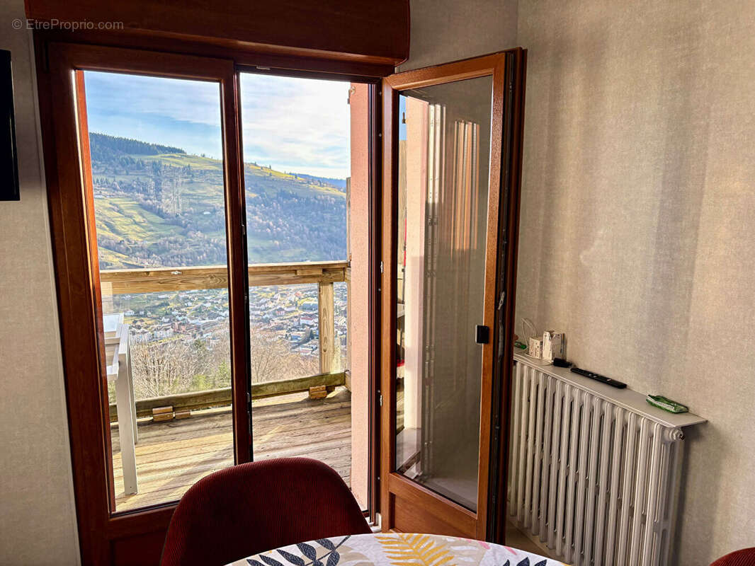 Appartement à LA BRESSE