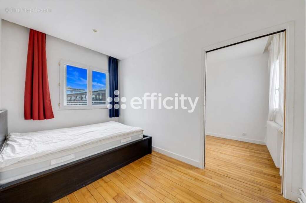 Appartement à ISSY-LES-MOULINEAUX
