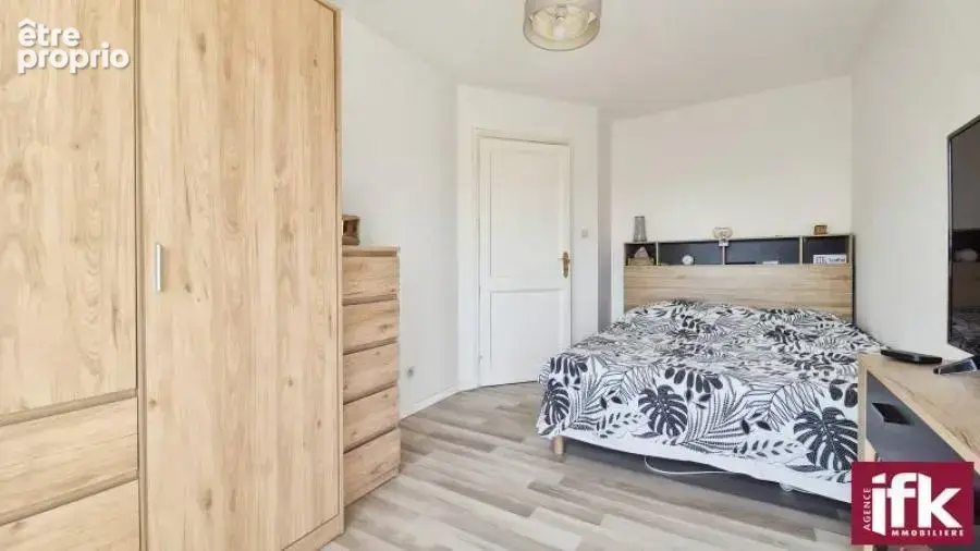 T3 en duplex de 62 m² avec 2 balcons, 2 parkings et cave - photo 9