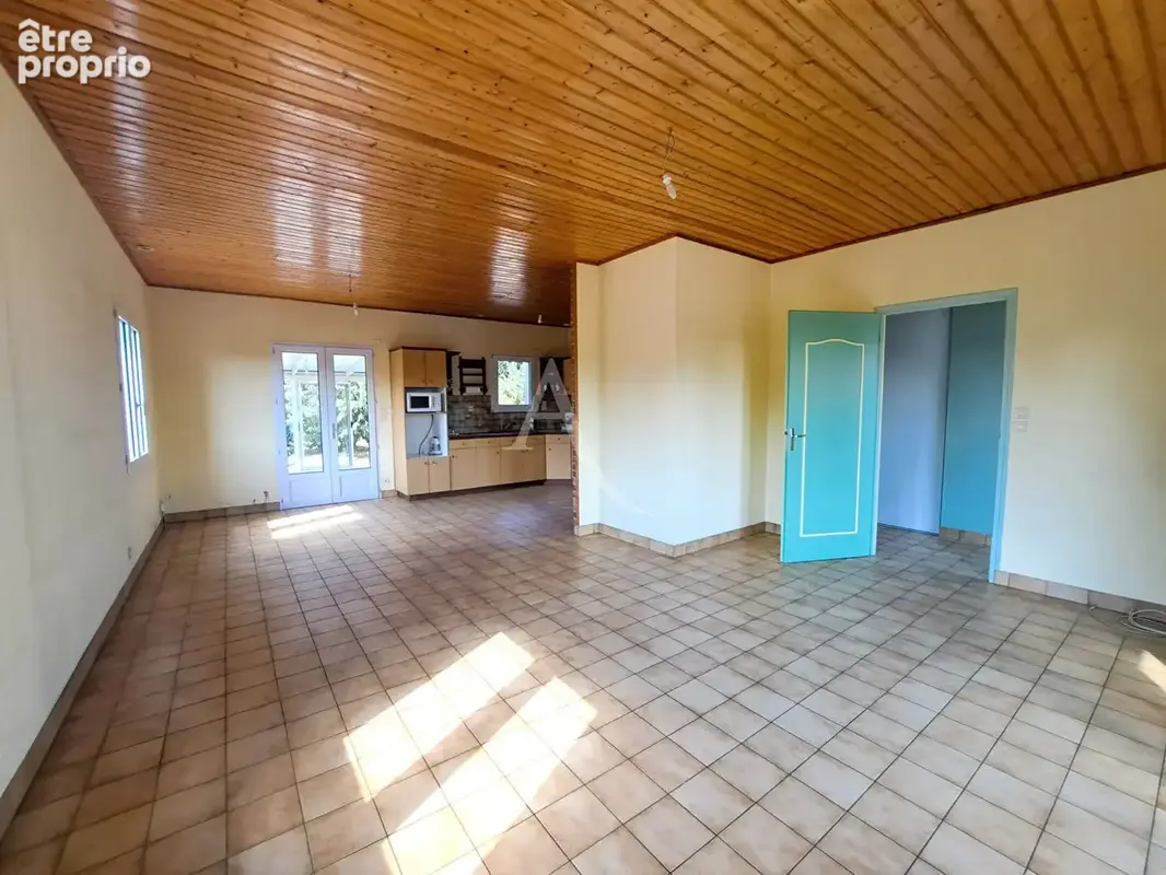 Maison a vendre aux herbiers 5 chambres. - photo 2