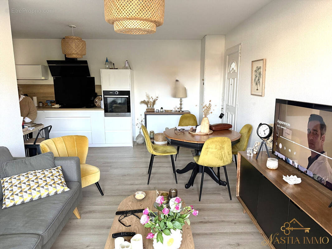 Appartement à MONTUSSAN
