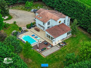 Maison à COIN-LES-CUVRY