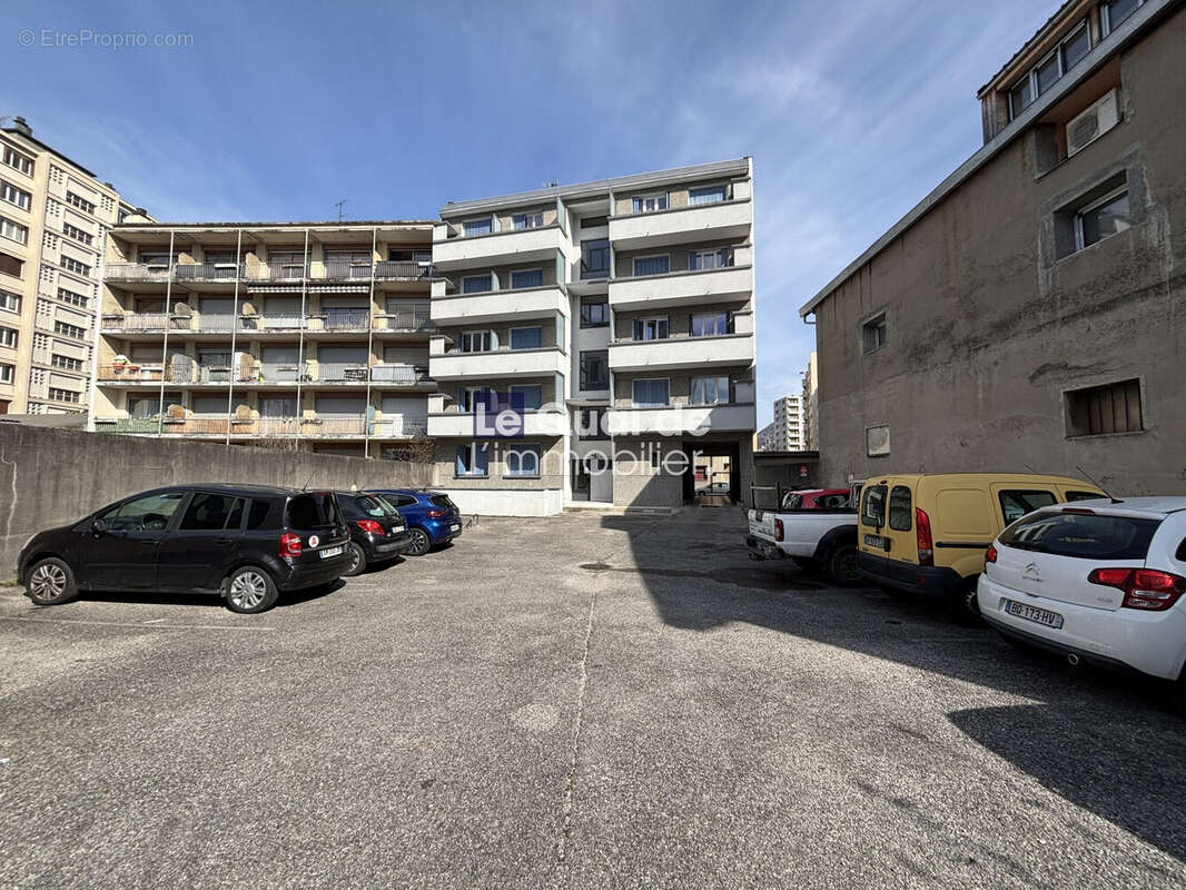 Appartement à GRENOBLE