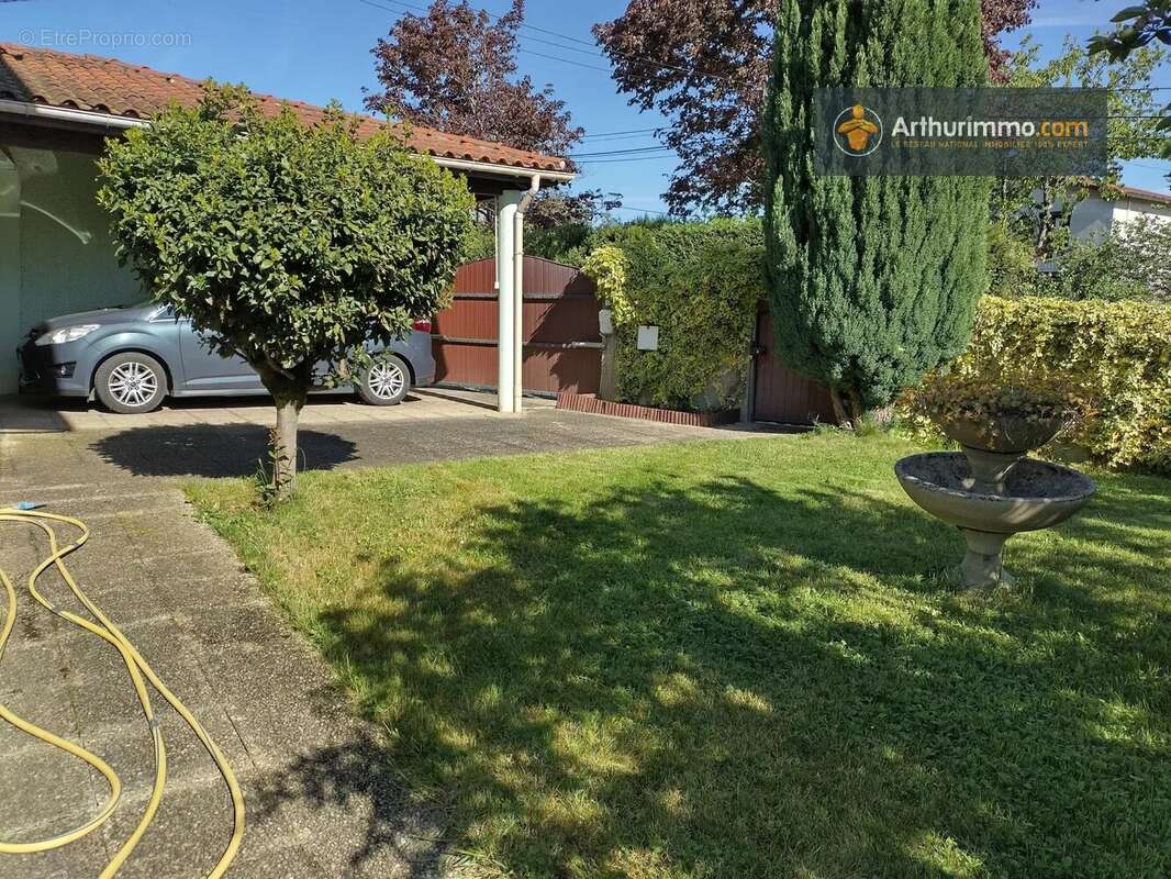 Maison à LAROQUE-D'OLMES