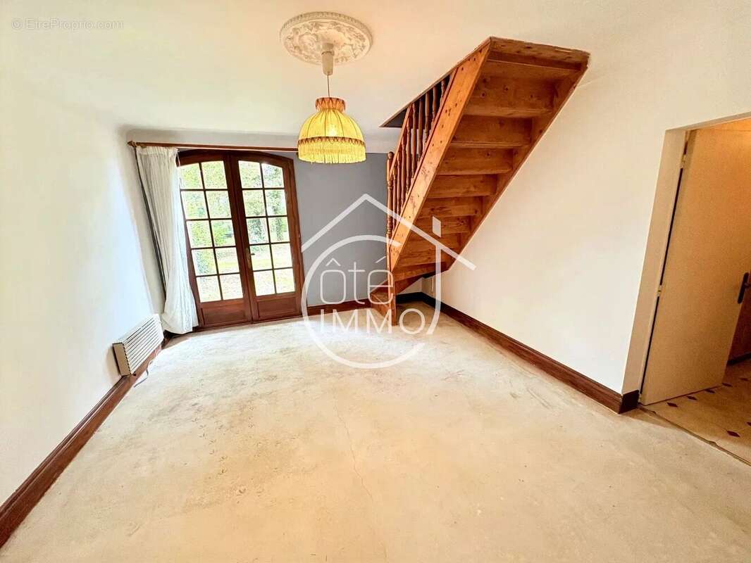 Maison à PRIGONRIEUX