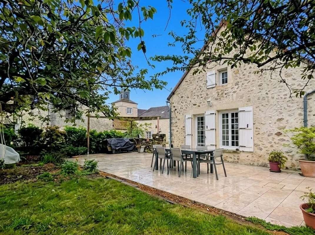 Maison à SEZANNE