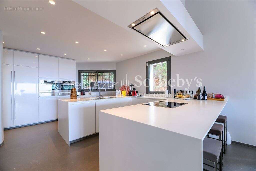 Maison à LA CROIX-VALMER