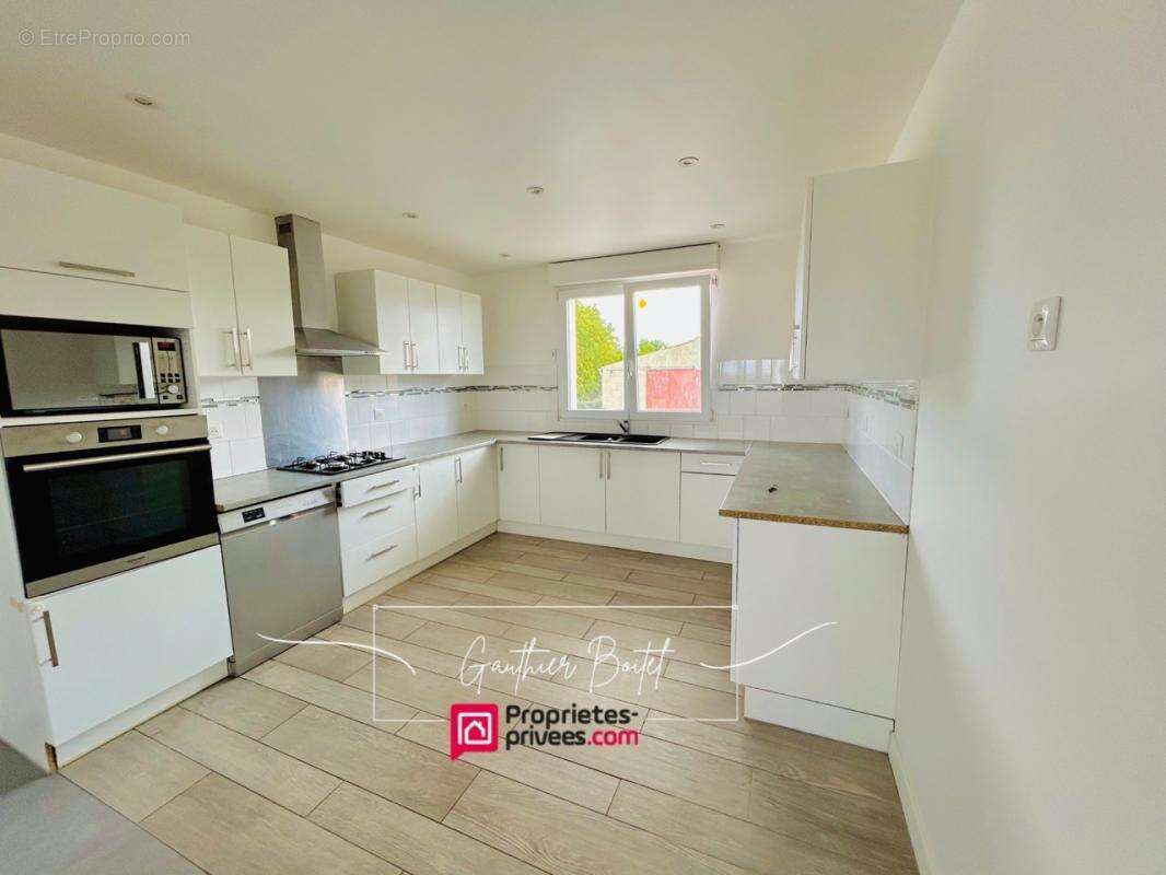 Maison à COULOMMIERS