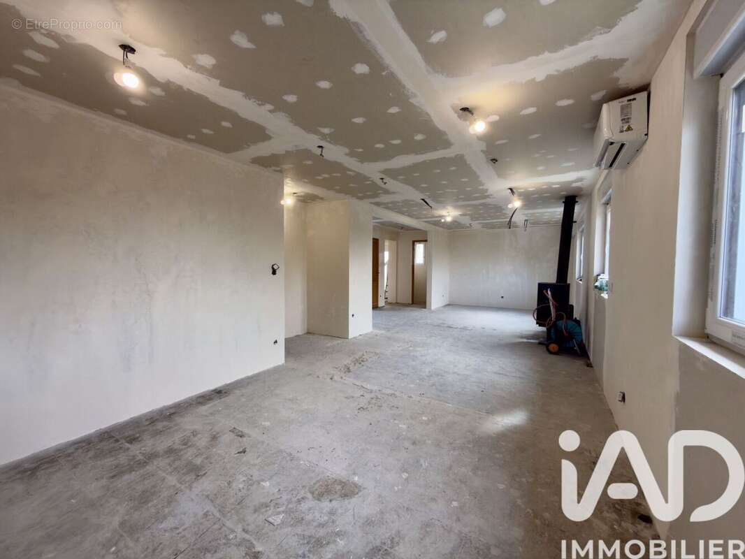 Photo 5 - Maison à HUSSIGNY-GODBRANGE