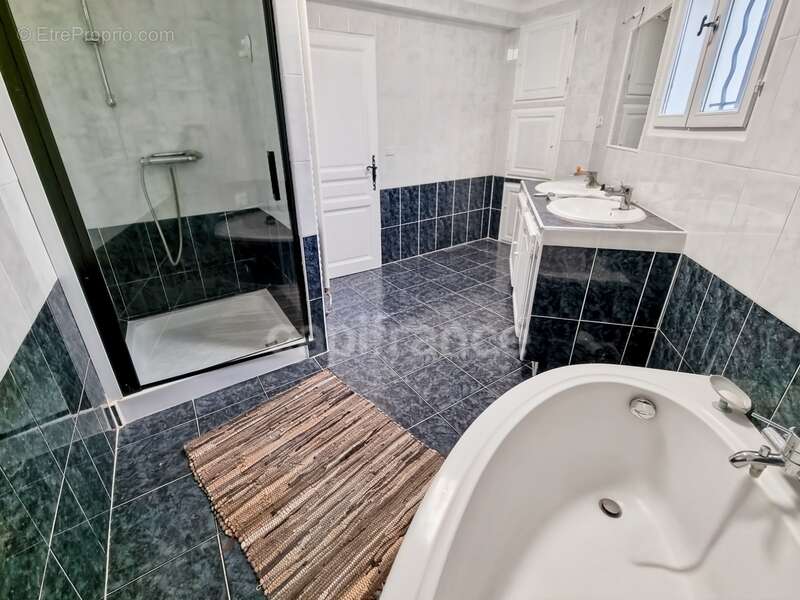 Maison à VENDARGUES