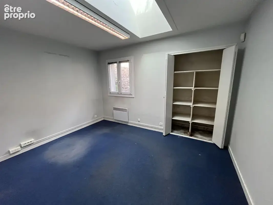 A vendre - bourg blanc - local professionnel de 158 m2 - photo 7