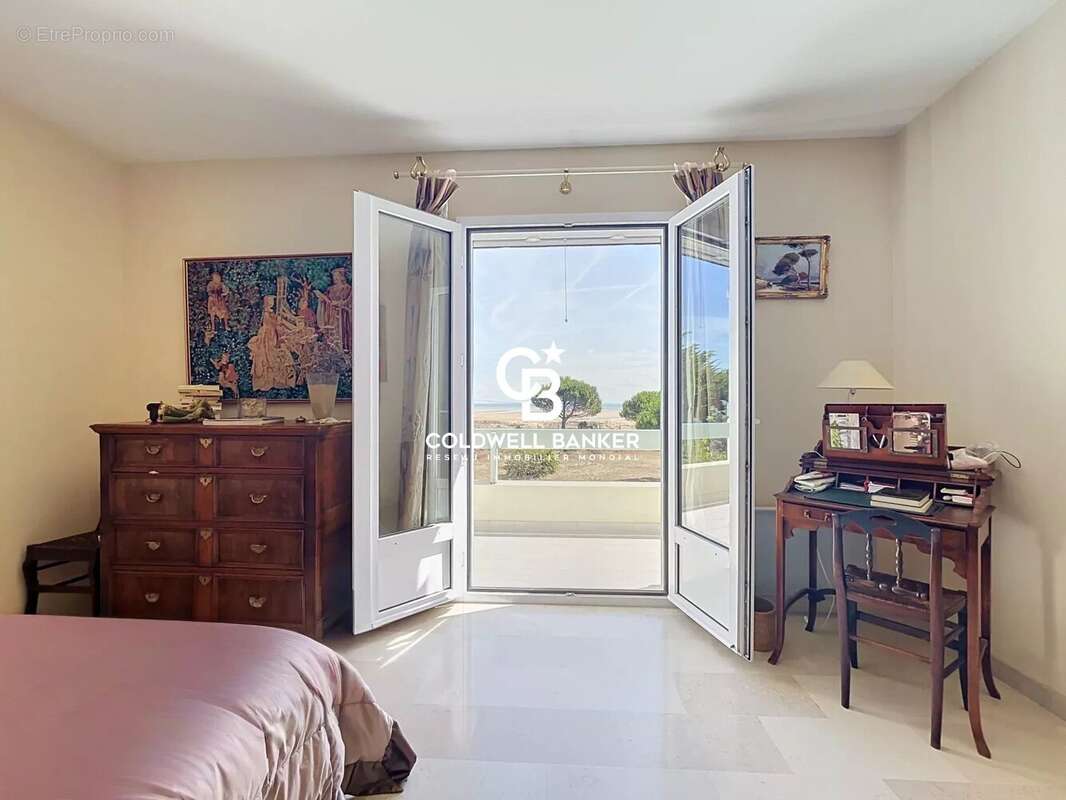 Face à l’océan – Propriété d’exception avec accès privé à la mer – Île d’Oléron - photo 12