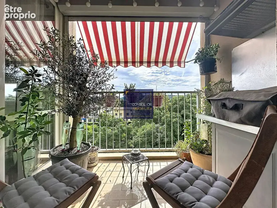 Appartement à BRIGNAIS