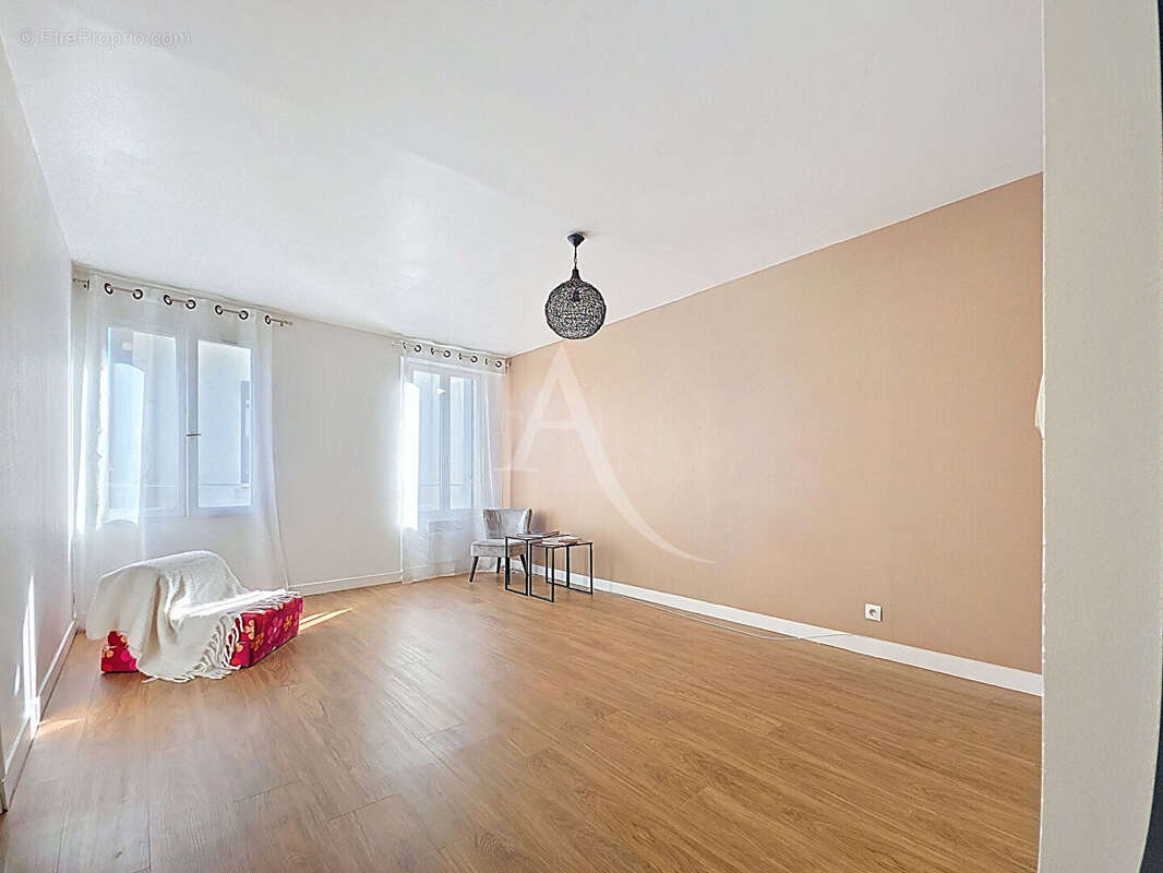 Appartement à MANTES-LA-JOLIE