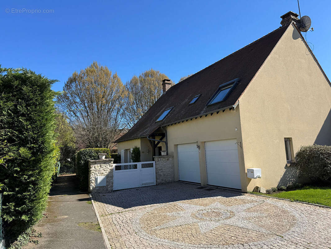 Maison à CHAVENAY