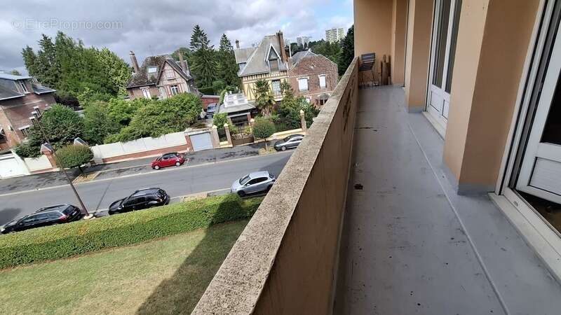 Appartement à SAINT-QUENTIN