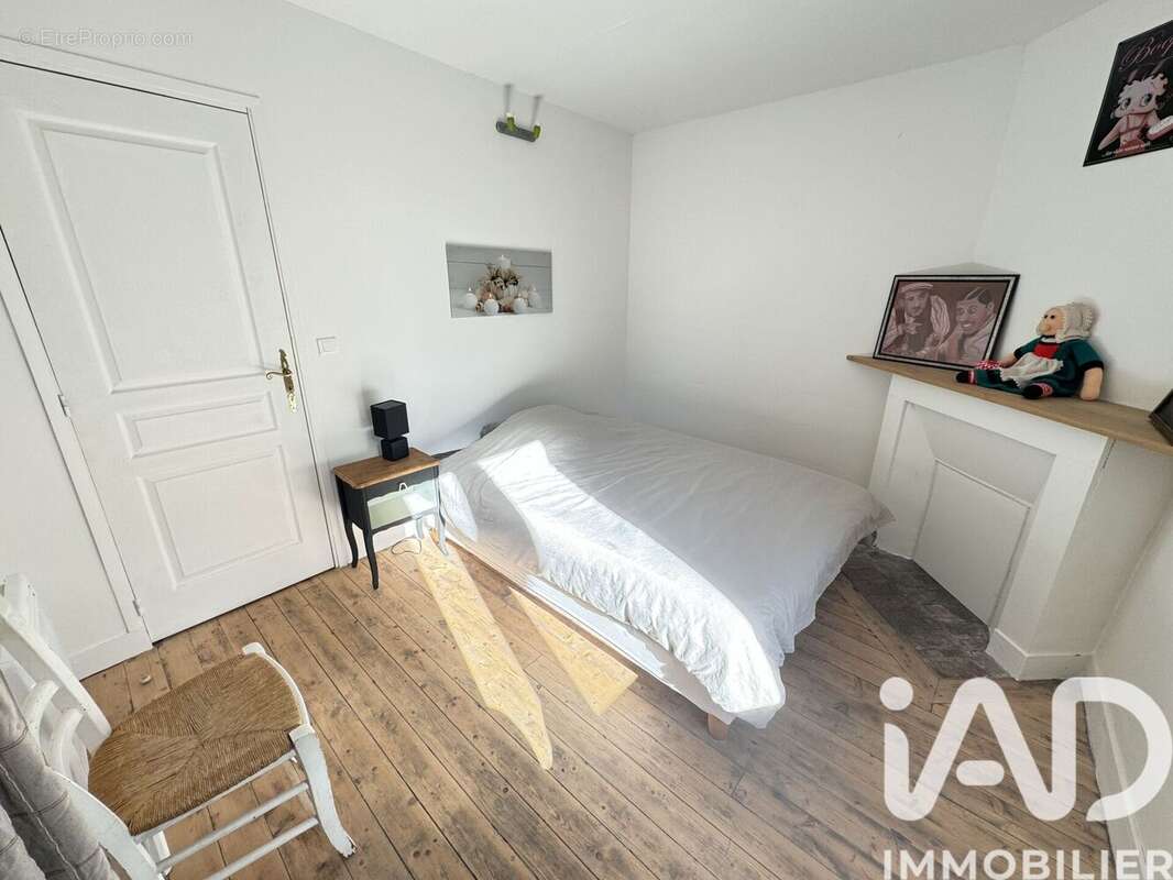 Maison 84 m² à Chalautre-La-Petite  - photo 5