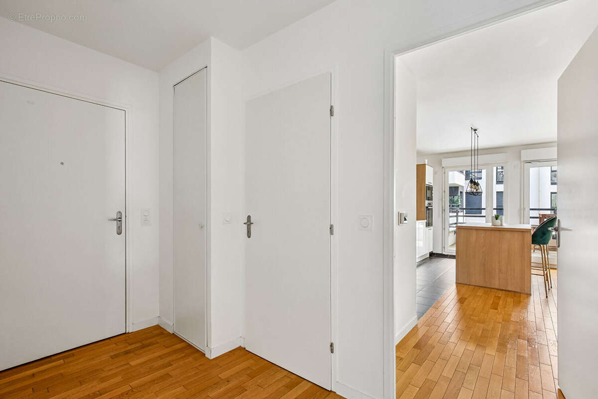 Appartement à COLOMBES
