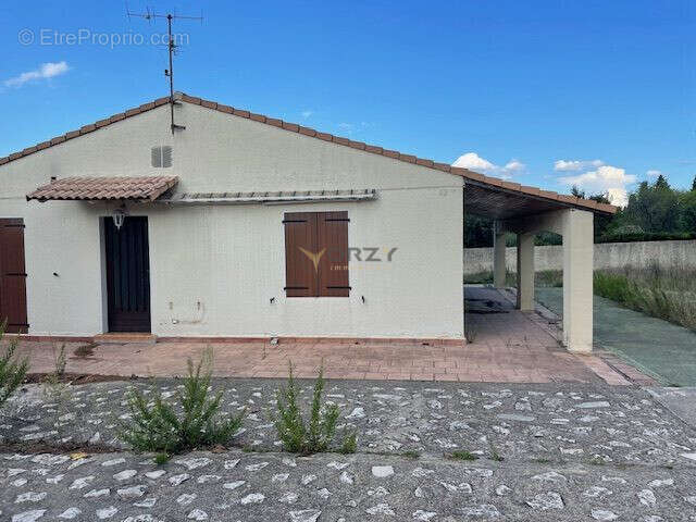 Maison à ROCHEFORT-DU-GARD