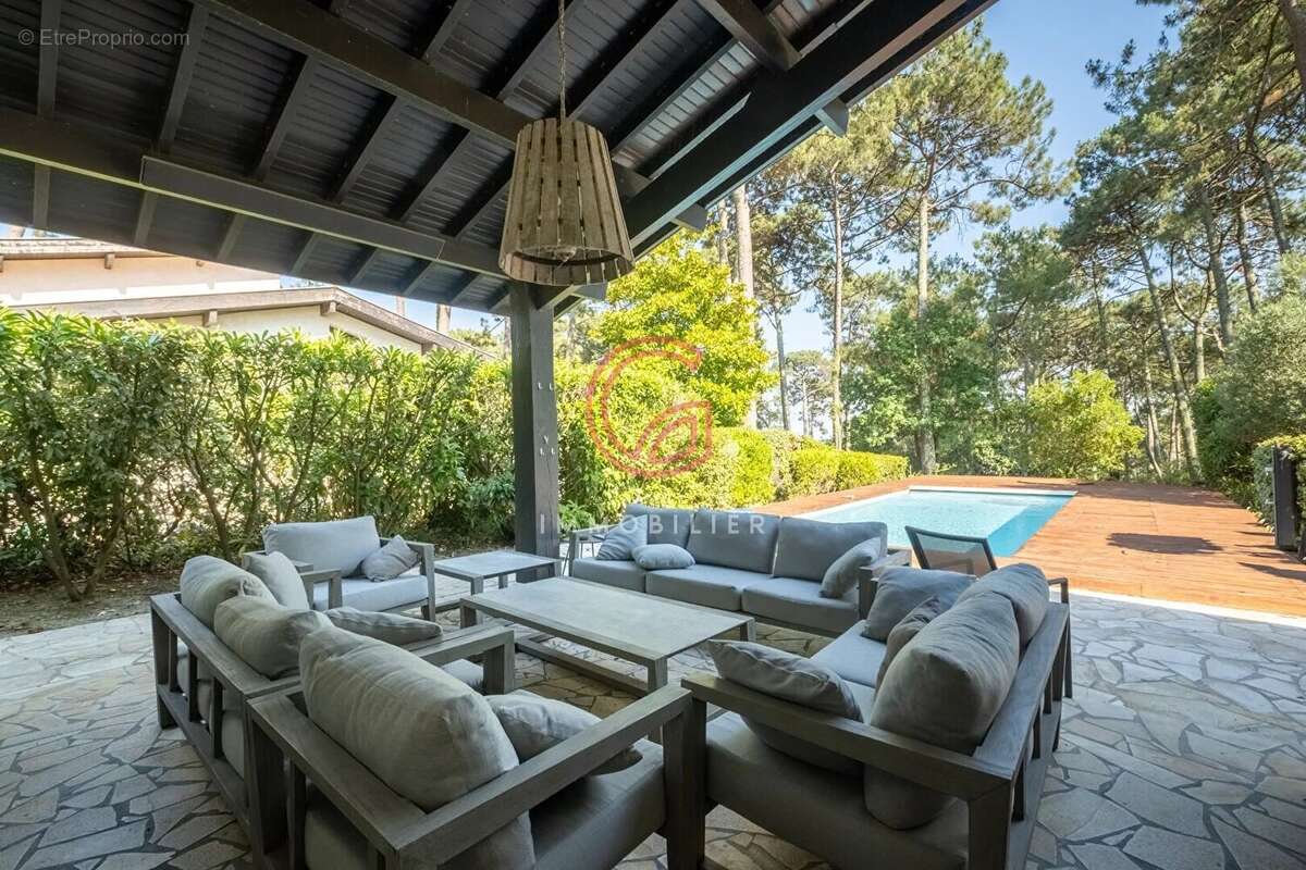 Maison 7 pièces avec piscine à vendre à Biscarrosse Lac - photo 2