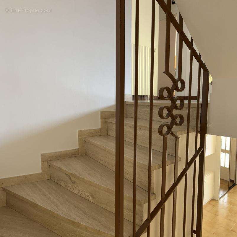 Maison à VELARS-SUR-OUCHE