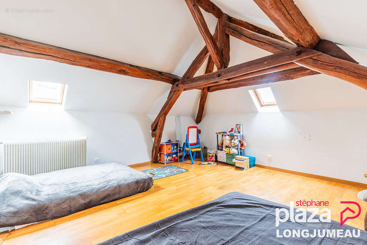 Maison à SAULX-LES-CHARTREUX