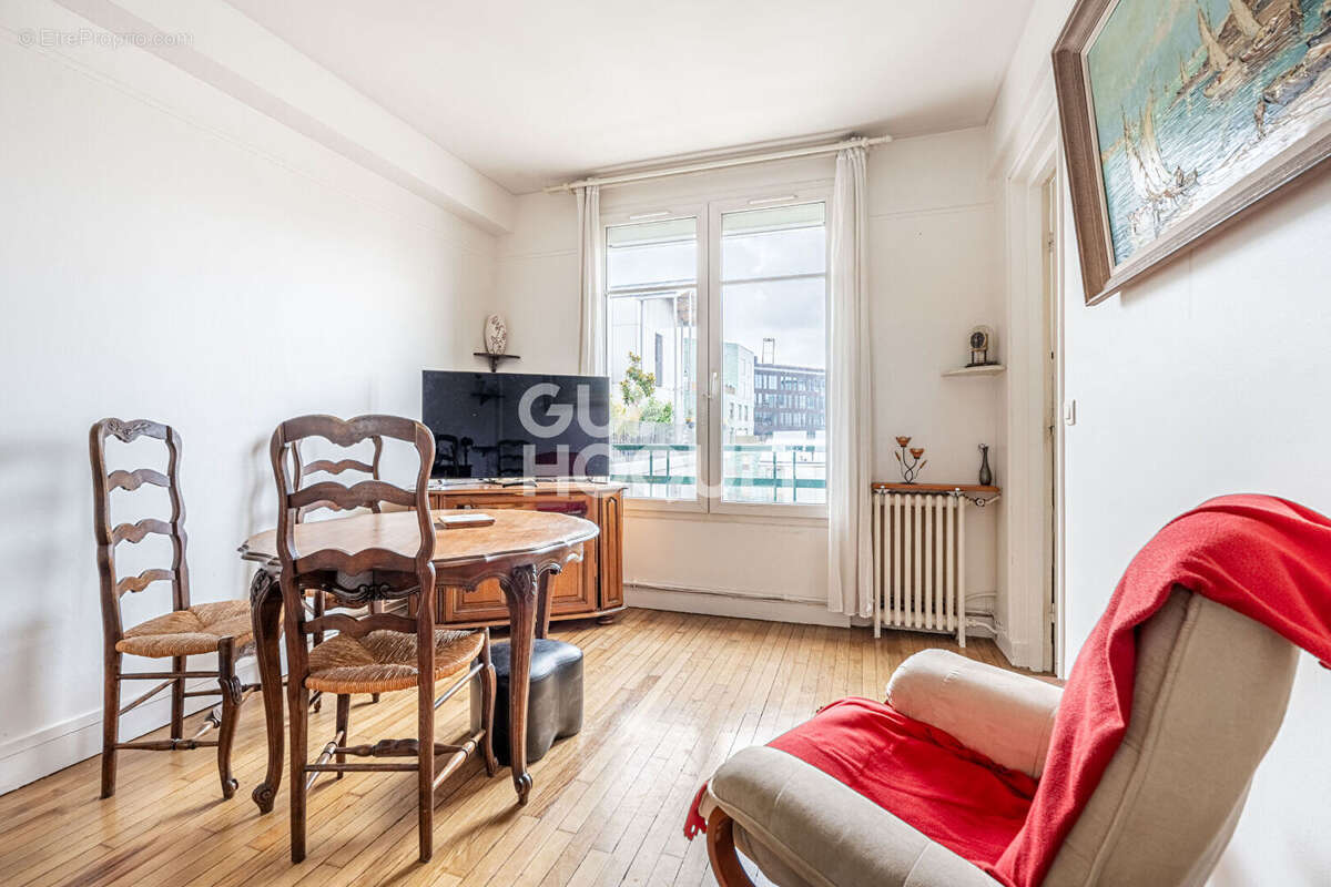 Appartement à ASNIERES-SUR-SEINE