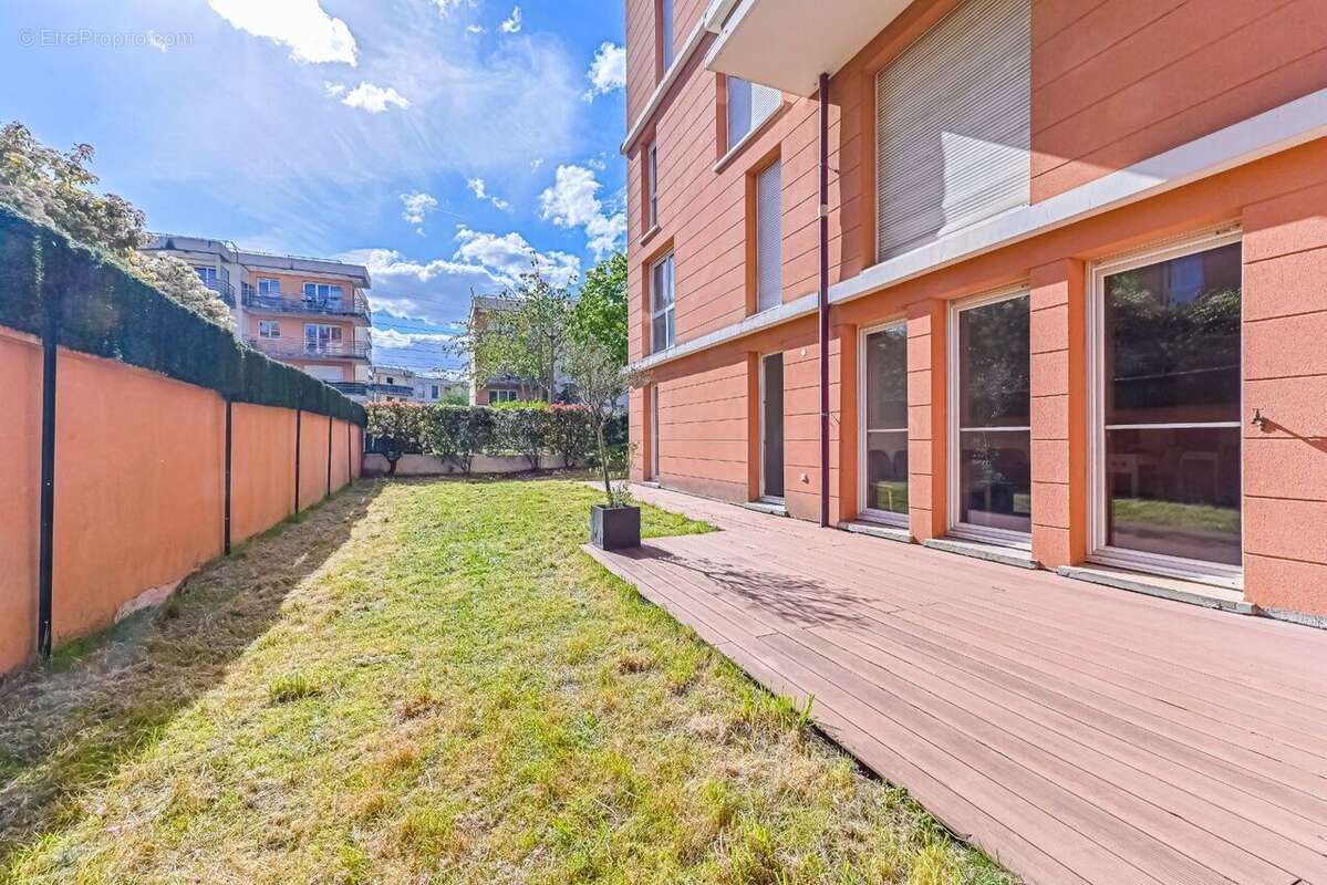 Appartement à PESSAC